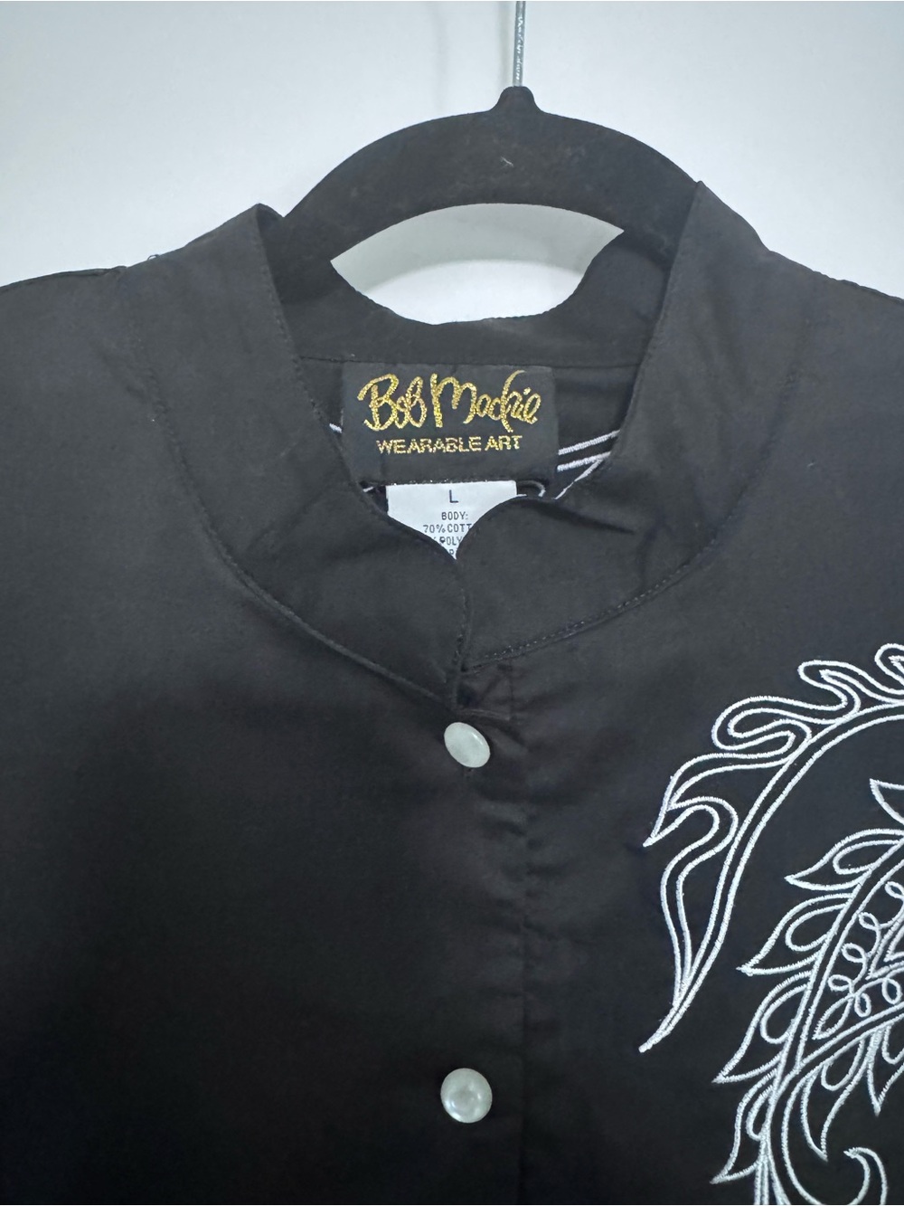 Bob Mackie Black Blouse with White Paisley Embroidery Accents - Picture 5 of 9